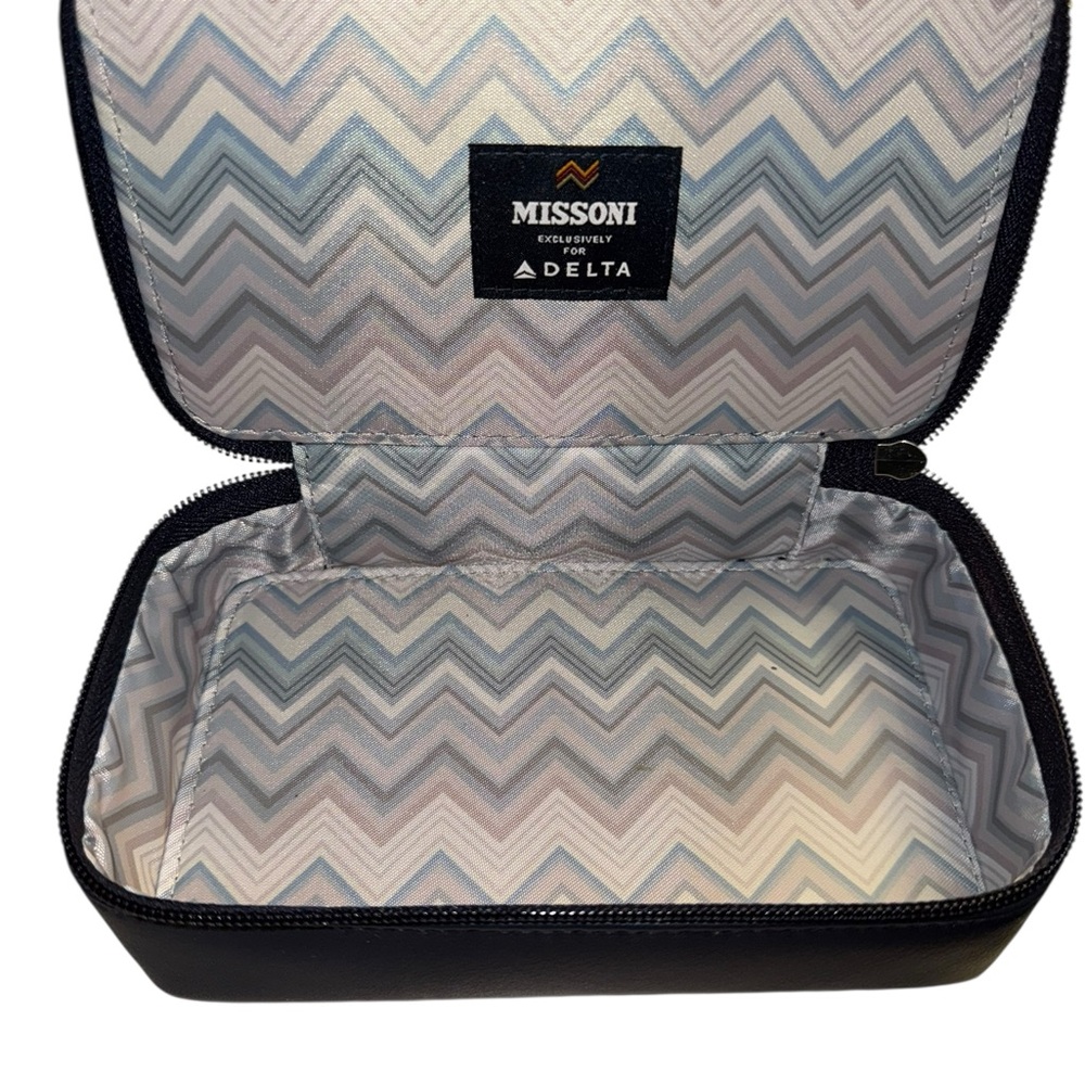 Missoni Chevron Patterned Case - Picture 3 of 5